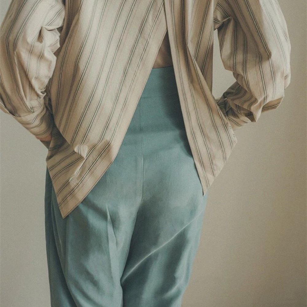 clothes - Picture 3 of 5